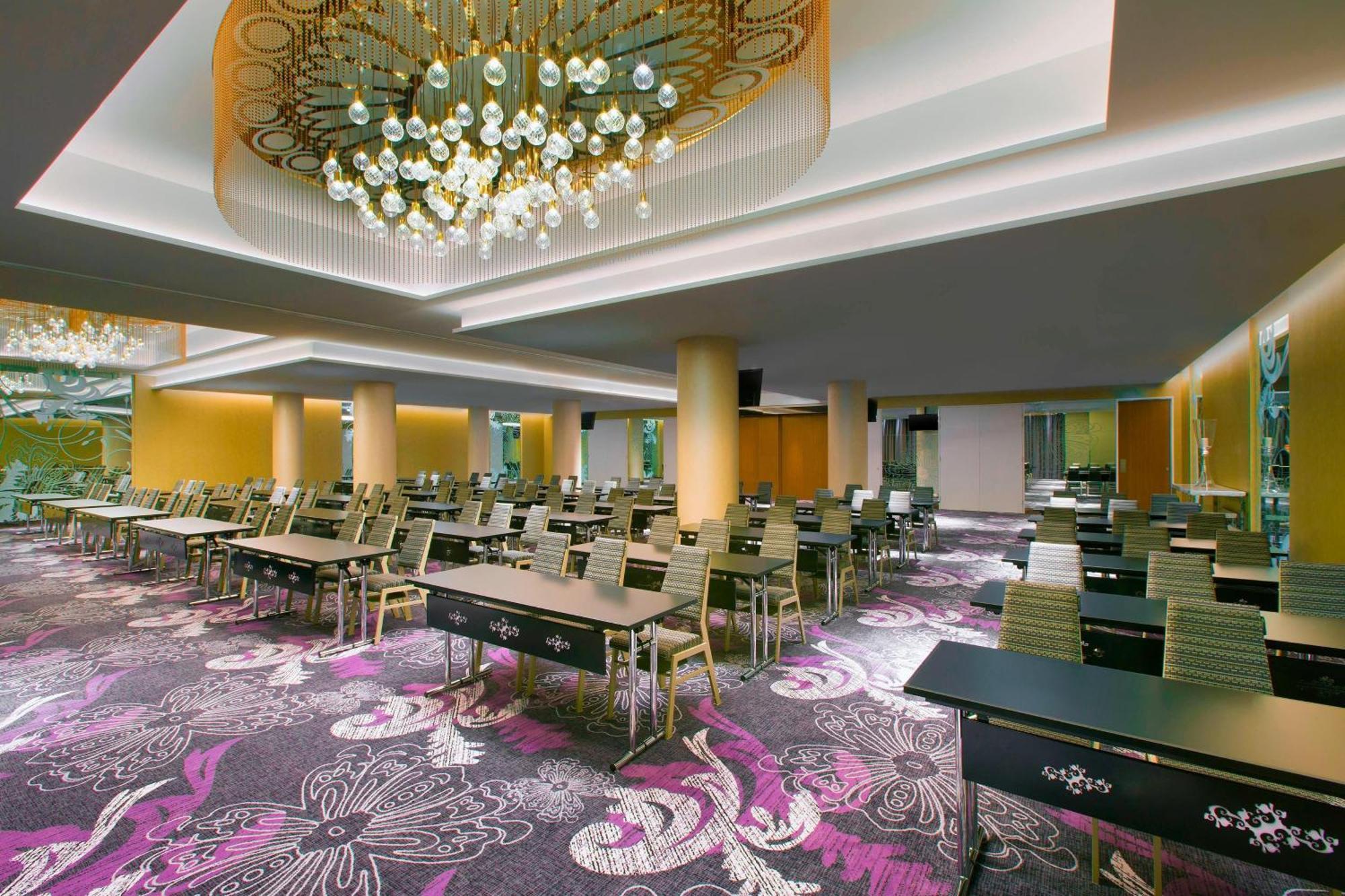 Sheraton Melbourne Hotel Bagian luar foto The ballroom