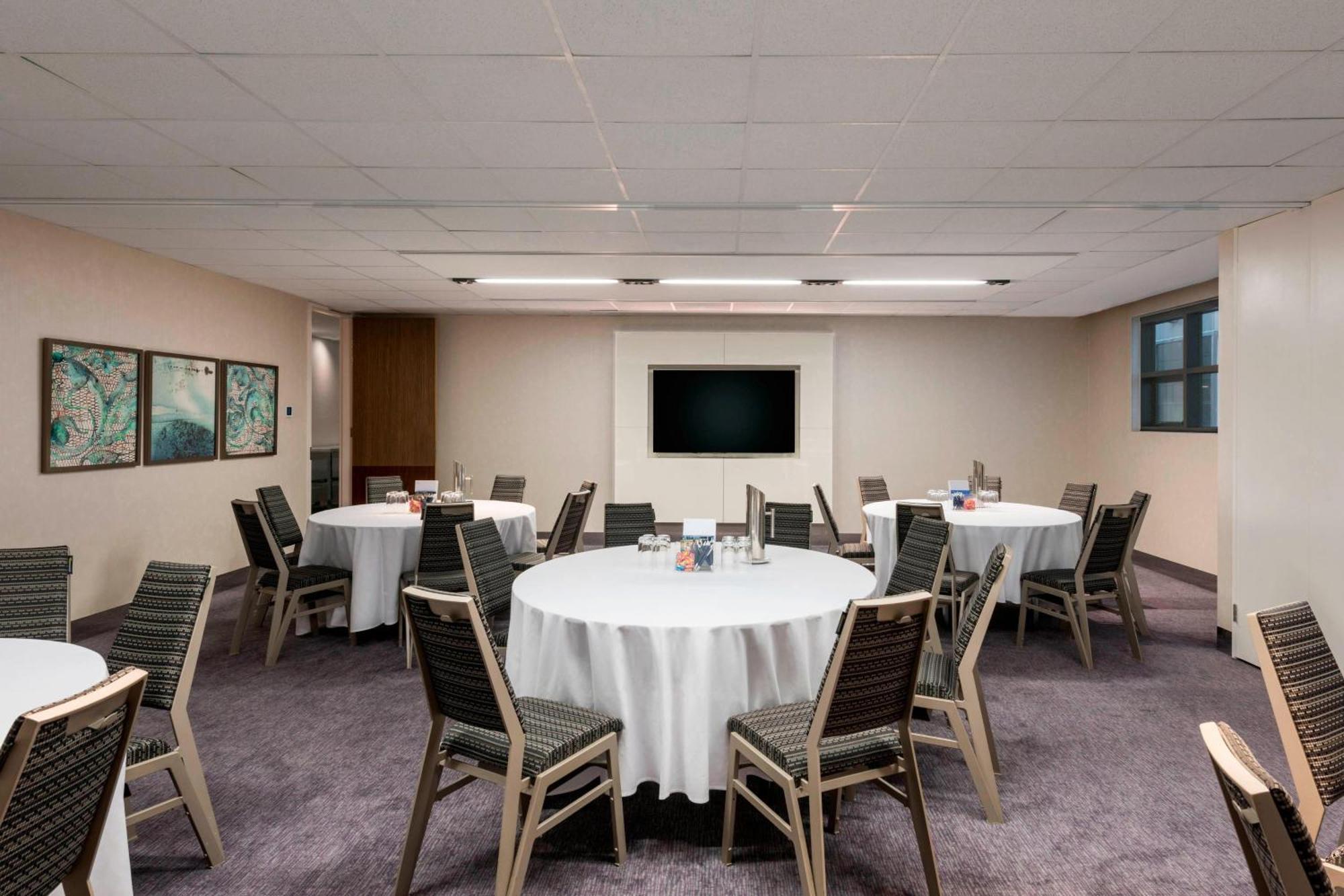 Sheraton Melbourne Hotel Bagian luar foto The meeting room